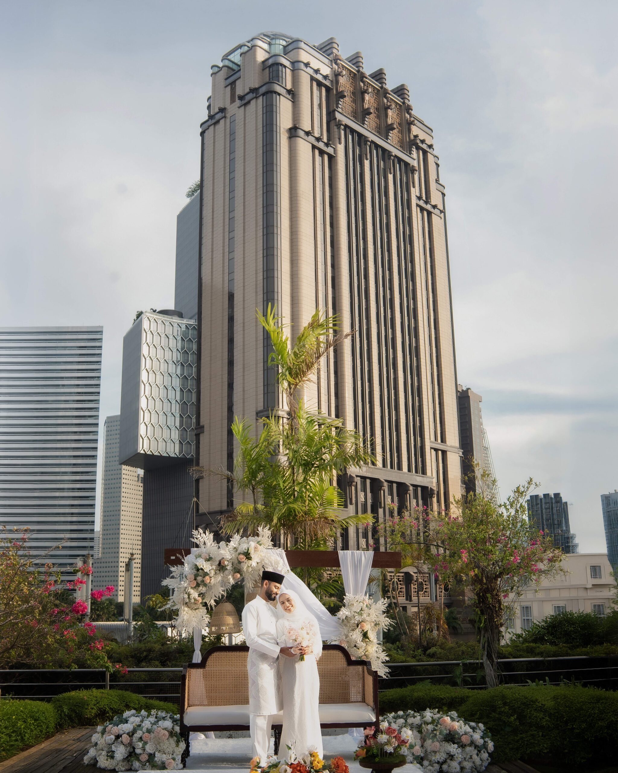 wedding photography inside CHIJMES Hall by venus photography in singapore